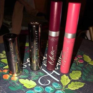 LIPSTICK BUNDLE !!